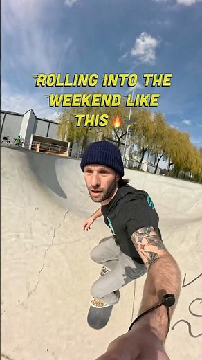 Rolling into the weekend like this 🛹🔥