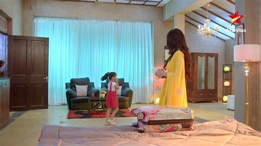 Piya ke Pari ki shakti ho rahi hai #reveal! Kya Piya milegi Vedashri se? Iss Dilchasp Kahani ko Jaanne ke liye dekhiye #Nazar! #starplusoriginal #nazar #mohana #monalisa #ansh #eyes #thriller #love #comedy #show #serial #moments #daily #episode #highlights #fun #supernatural #favourite #explore #drama #viral #trending #family #trp #facebookpost #facebook | StarPlus