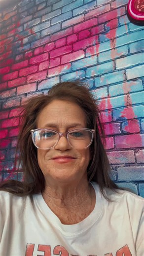 This foldable futon sofa bed has an adjustable back that can be converted into a bed or recliner as needed. USB and phone stand:There is a USB charging ports and swivel phone which allow you to charge your devices and release your hands, let you enjoy watching movies, This sofa bed also comes with 2 soft pillows. #sofabed #sofa #contentcreator #comfort #relax