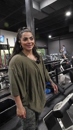 Flexing Through Your Glutes & Hamstrings | Hyperextensions