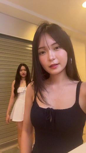 Escaping Security: The Skateboard Incident with Ashley Goh