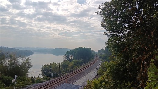 【北湘桂上的老旧内燃机车】DF4D-4046开45482牵引JSQ6大列接近洛埠站