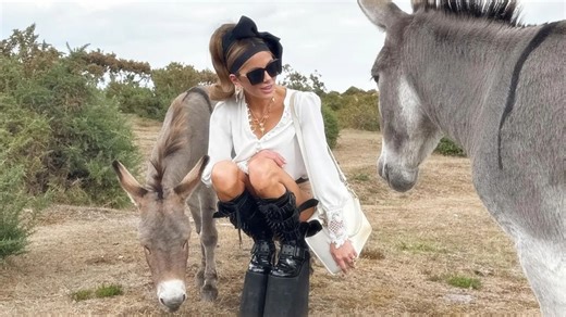 Kate Beckinsale risks fine as she breaks little known rule in bizarre outfit