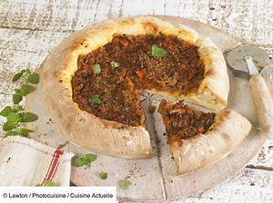 Pâte à pizza épaisse et moelleuse