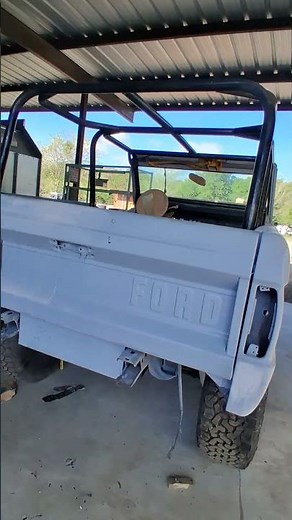 Building this custom roll cage on this 1975 Ford Bronco