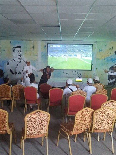 Al-Hikam Institute Watches England vs DR Congo: Youth Unity on the Big Screen