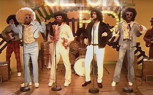 Watch Migos, Drake Hop on 'Soul Train' in 'Walk It Talk It' Video