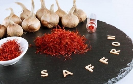 5 BEST Substitutes for Saffron Threads 2026