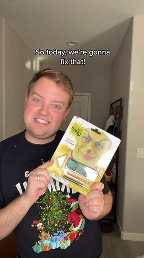 Grinch Costume 2! #grinch #funnyreels #christmasreels #mrthomasenglish | Mrthomasenglish