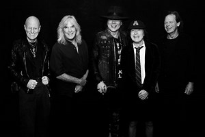 AC/DC and Axl Rose Announce 10 U.S. Dates