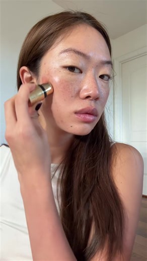 Achieve Effortless Radiance with Nude Nectar Cream Blush