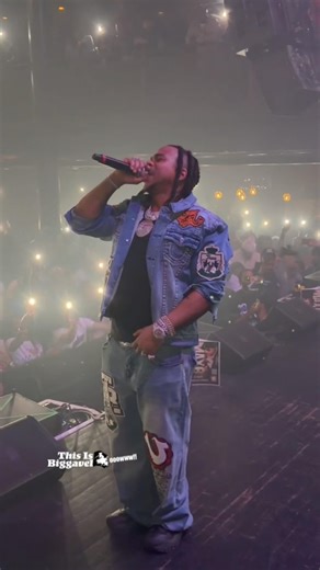 Max B Performs “Sexy Love” Live in Norfolk 👀🔥