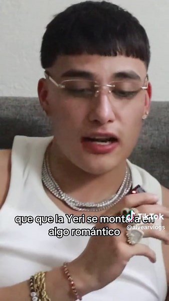 La Canción Romantiqueo de elmalibaby y Yeri MUA