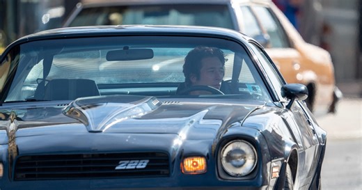 Trailer for Bruce Springsteen biopic offers first look at Jeremy Allen White's portrayal of The Boss