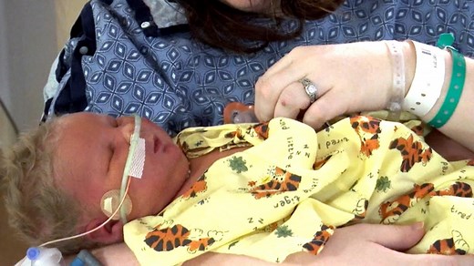 15-pound baby sets hospital record as biggest birth