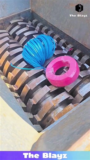 Electric Wire Recycling Machine in Action | Fast Copper Recovery Process ⚡♻️