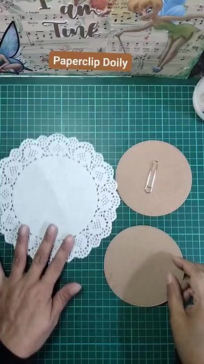 304K views · 1.8K reactions | Paper Clip Doily #lifeofmrsd #junkjournaling #scrapbooking #hobbycraft #craft | Mrs. D. | Facebook