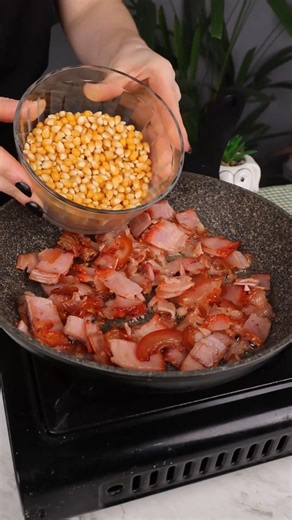 Chaque fois que je fais du pop-corn comme ça, tout le monde me demande la recette !!! | Les recettes