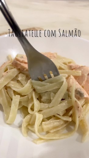 Deliciosa Receita de Salada de Massa com Salmão