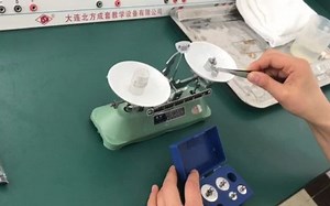 测量金属块的密度