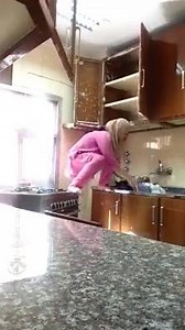 472K views · 1.1K reactions | După un tutorial despre cum se curăță...