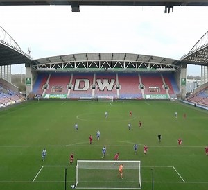 ⚽️ 𝗨𝟮𝟭𝘀 𝗚𝗼𝗮𝗹𝘀 | 𝗟𝗮𝘁𝗶𝗰𝘀 𝟮 𝗦𝘄𝗮𝗻𝘀𝗲𝗮 𝗖𝗶𝘁𝘆 𝟭 Second-half goals from a Trialist and Leo Graham saw Latics U21s come from behind to claim all three points at the DW Stadium yesterday. Match Report 👉 https://wiganathletic.com/news/2024/march/25/u21-match-report-latics-2-swansea-city-1/ #wafc 🔵⚪️ | Wigan Athletic