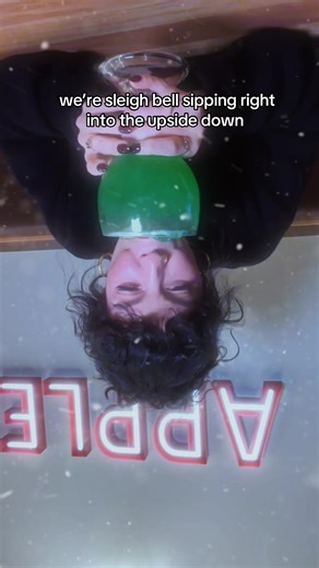 please don’t ☠️ Steve #applebees