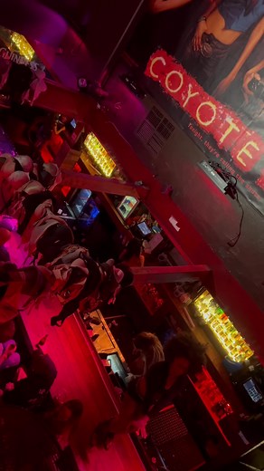 Look at these Coyotes go!! Your Spring Break HQ and we party all night!!! Let's #getugly #destinflorida #COYOTEUGLYSALOON #coyoteugly #nightlife #bartender | Coyote Ugly Saloon- Destin