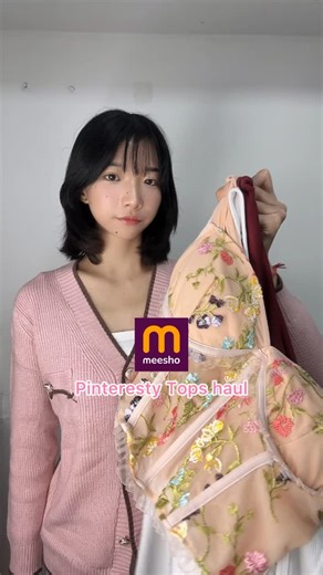 Tage Tunia on Instagram: "Comment ‘Dm’ / share this reel with me for links💗 Meesho Pinteresty tops haul✨ . Corset tops, off shoulder top, cherry red top, full sleeve tops haul . #gethypd"