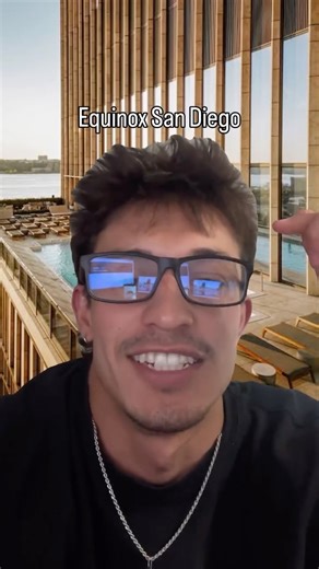 Sean Moylan on Instagram: "I’m coining the Baddie Pricing Index - I feel like I always see baddies paying for the most expensive gym option but this feels a bit OD"