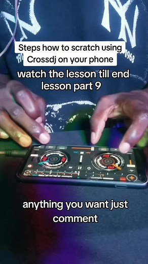 Learn to Scratch Steps with Cross DJ App