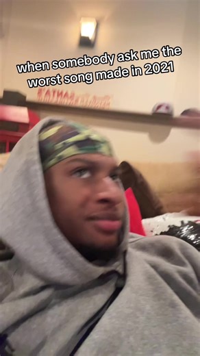 Dvilla Santa Laboratory Song