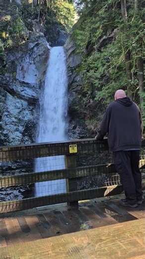 Cascade Falls is absolutely stunning #adventure #britishcolumbia #explorebc