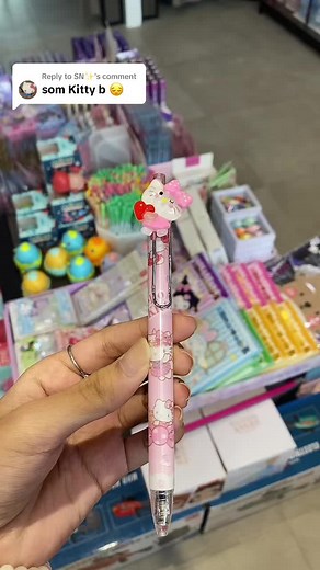 Replying to @SN✨ kittyyy💗💗#WOLFWARE #sanrio #kitty #fyp #funmall #foryoupage