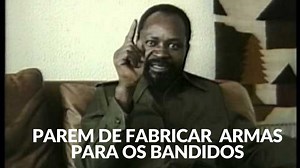 Samora Machel dá uma resposta muito profunda a entrevistadora que lhe faz uma pergunta acerca do o fim da guerra em Moçambique! | Samora Machel