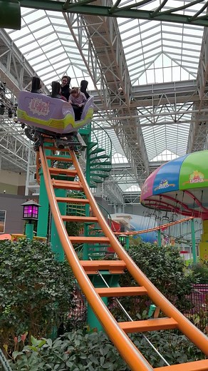 Fairly Odd Coaster @Mall of America #themepark #amusementpark #rollercoaster #coaster #fyp #foryou #nickelodeon #fairlyoddparents #minnesota #thrill