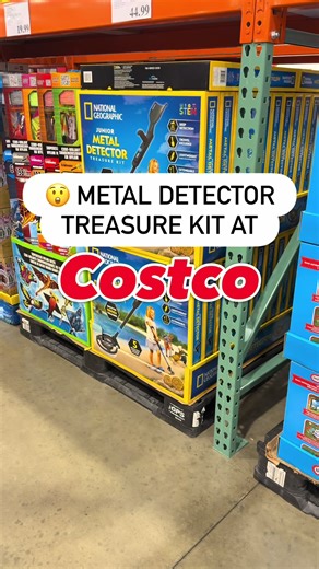The ultimate kids (and their parents!) gift for the ones who love to explore! 🔍 This National Geographic metal detector at Costco will lead to so many adventures and so much fun for your family! 🧑‍🧑‍🧒‍🧒 #costcohaul #costcofinds #metaldetector #familyfun #nationalgeographic