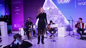 61K views · 287 shares | Feliz día mis #Mujeres. | Fanny Lu | Facebook