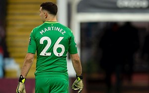 大马丁/马丁内斯“为什么他能成为世界级的门将，因为他从来没放弃过”Emi Martinez