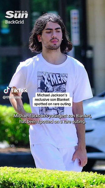 Michael Jackson's reclusive son Blanket spotted on rare outing #michaeljackson