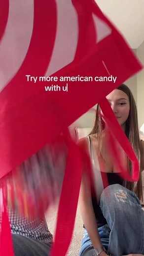 this was SO much fun! let us know recommendations of what else to try!!! @neave #americancandy #tastetest #sweets #review #foryoupageviral