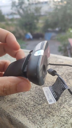 Webcam Logitech C270 720p HD có mic giảm ồn