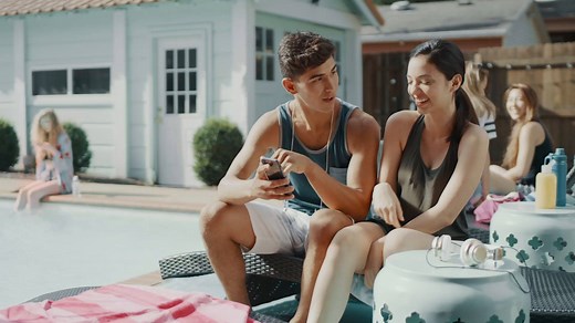 115K views · 673 reactions | The parade of deals is coming! #PrimeDay is back this year on July 15 and 16. There will be more than one million deals globally, exclusively for Prime members. See more at amazon.com/primeday. | Amazon.com | Facebook