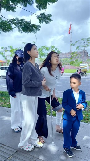 They Judged Him Too Quickly #kindmindbythach #respect #kindness #shorts