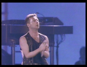 100K views · 4K reactions | Listen now to this stunning and previously unreleased version of ‘Waterfront’ recorded live in Verona and taken from the new version of the classic ‘Street Fighting Years’ box set, out on 6th March and available as either a 4CD set, 2CD, 2LP, single CD or Digital format. Pre-Order the album now and watch the video or get the track digitally here: https://SimpleMinds.lnk.to/StreetFightingYears | Simple Minds | Facebook