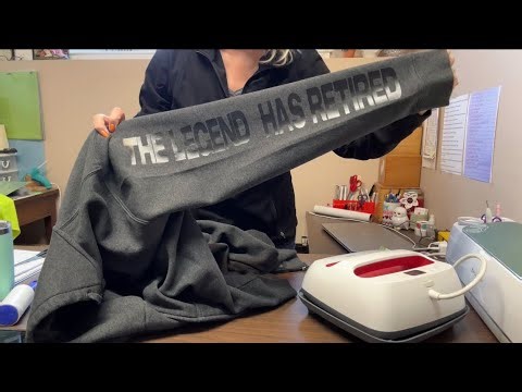 Removing HTV from material #cricut #cricutcrafts #sewing #diy #crafts #projects #sewingprojects