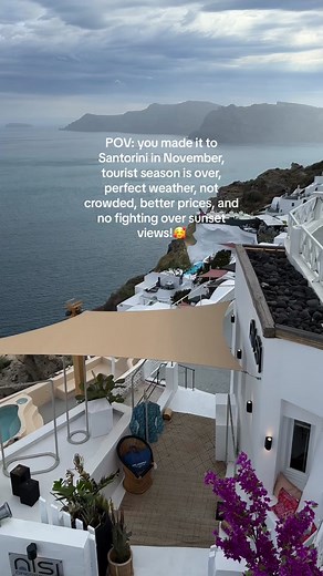 This is your sign to visit Santorini in November!❤️✈️🇬🇷 #greece #greecetravelguide #greecetravel #greece🇬🇷 #greecetraveltips #greecetiktok #santoriniinnovember #santorini