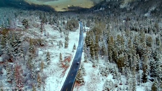 @creativeguy527 on Instagram: "Here's a slightly better quality, slightly less laggy repost of a Jingle Around the Clock / Resident Alien Parody Mash Up In Resident Alien, Dr. Ethan is played by Michael Cassidy, who also stars in "Jingle Around the Clock", a Hallmark movie. In Resident Alien @alicewetterlund plays D'arcy Bloom who ends up in a short relationship with Dr. Ethan. Because of this, I thought it would be fun to make a cheesy parody, mixing Resident Alien and Jingle Around the Clock. 