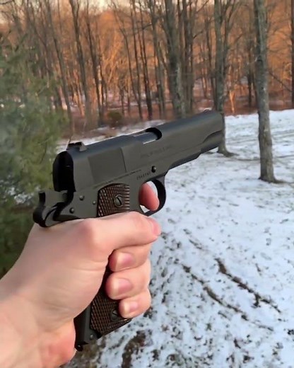 Shooting a colt 1911 slow motion