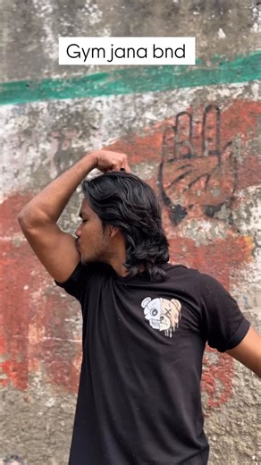 Team_r2r on Instagram: "Aaj se gym jana bnd @teamr2r10k #funny #gymcomedy #gym#foryou #teamr2r10k"